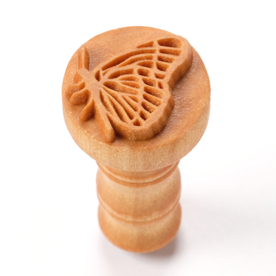 MKM Resting Butterfly 2.5cm wood stamp